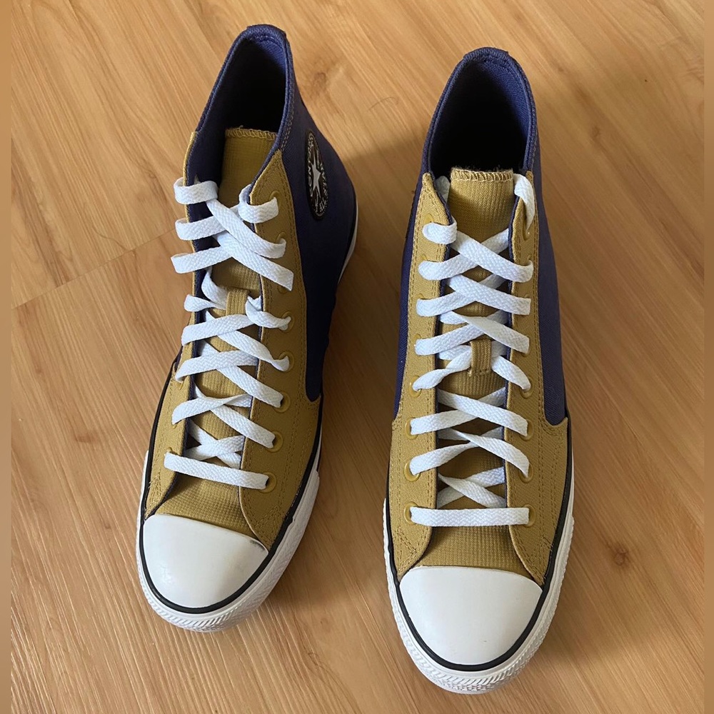 Converse Unisex Chuck Taylor High Casual Sneakers Navy Dune Canvas M 9.5/W11.5 - Picture 3 of 6
